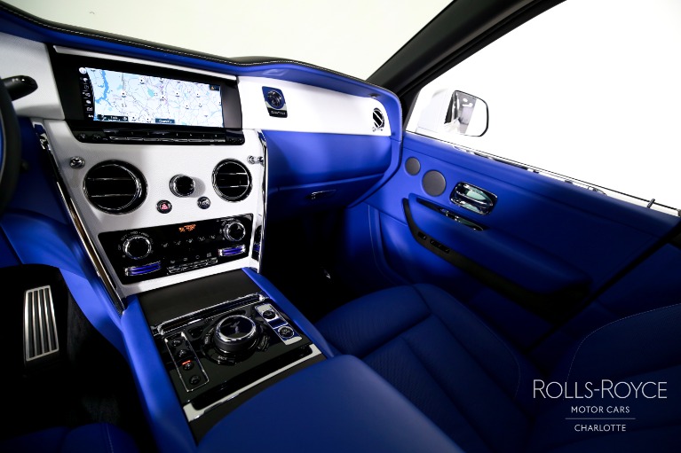 Used-2024-Rolls-Royce-Cullinan