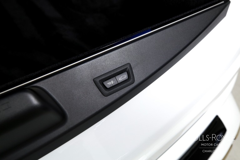 Used-2024-Rolls-Royce-Cullinan