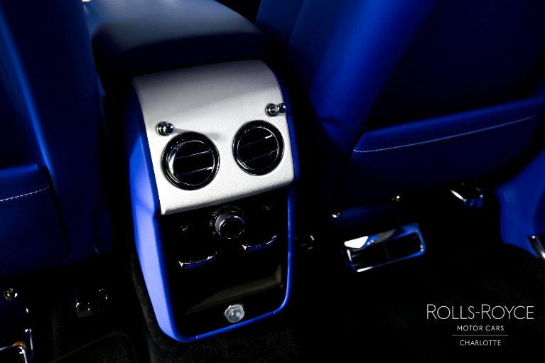 Used-2024-Rolls-Royce-Cullinan