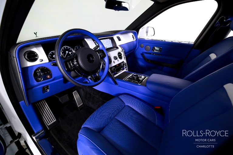 Used-2024-Rolls-Royce-Cullinan