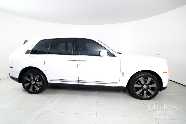 Used-2024-Rolls-Royce-Cullinan
