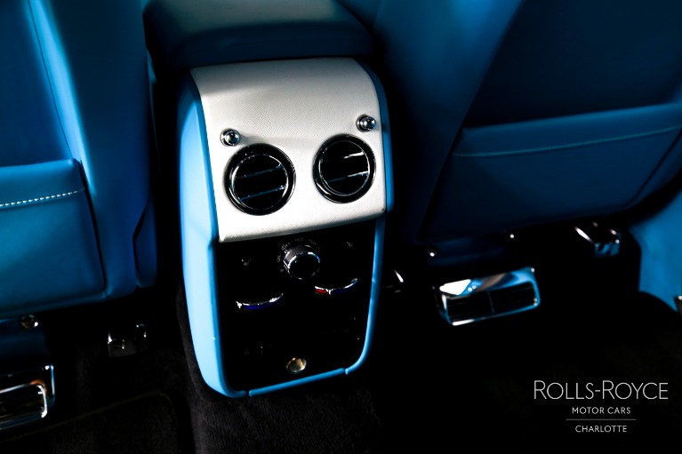 Used-2024-Rolls-Royce-Cullinan