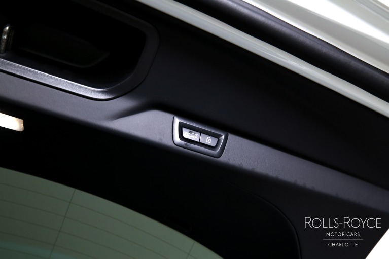 Used-2024-Rolls-Royce-Cullinan