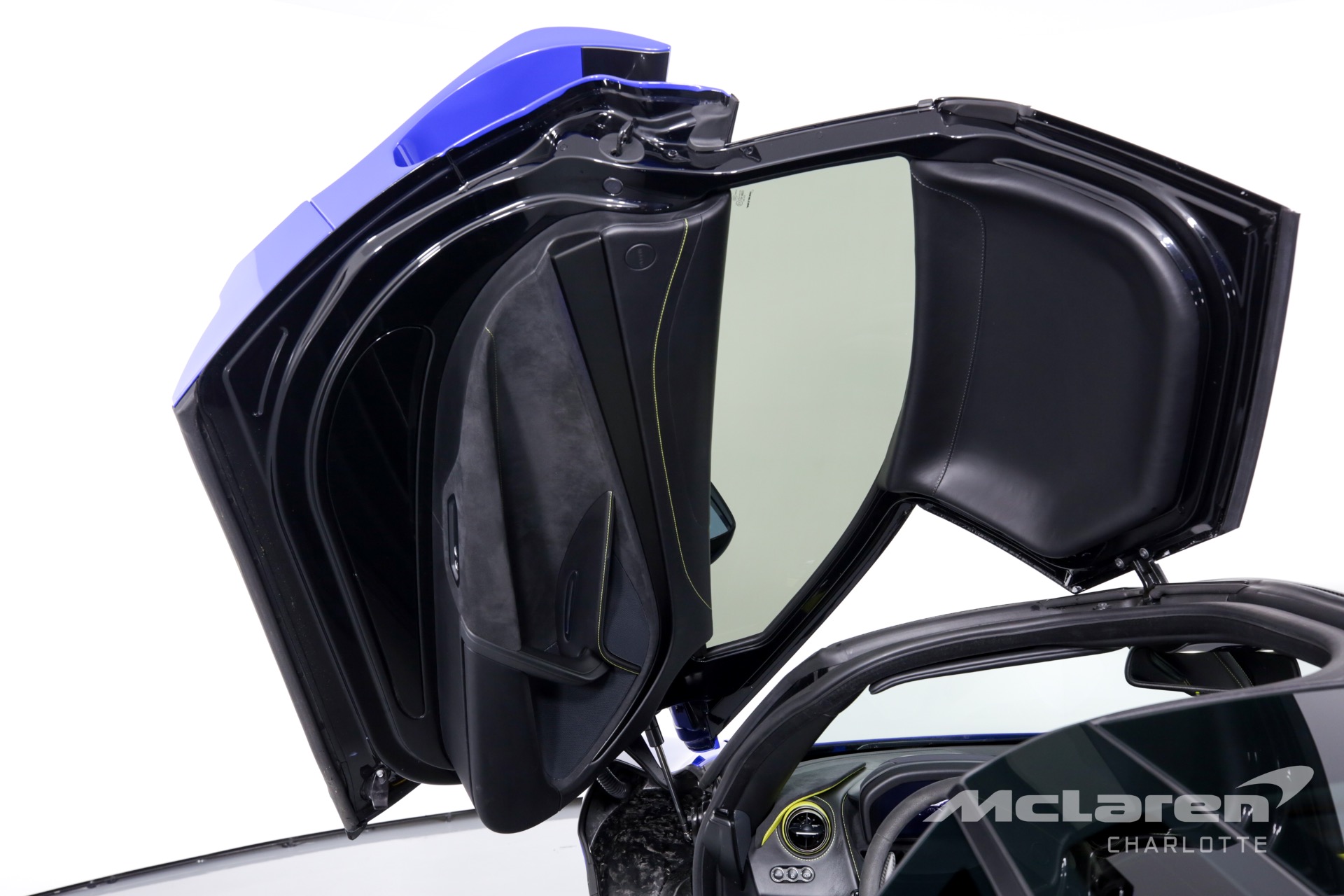 Used 2018 McLaren 720S Performance | Charlotte, NC