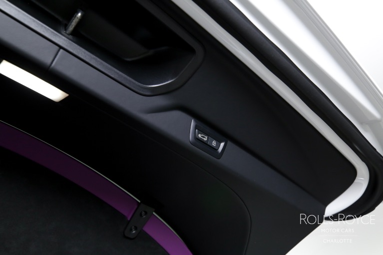 Used-2024-Rolls-Royce-Cullinan