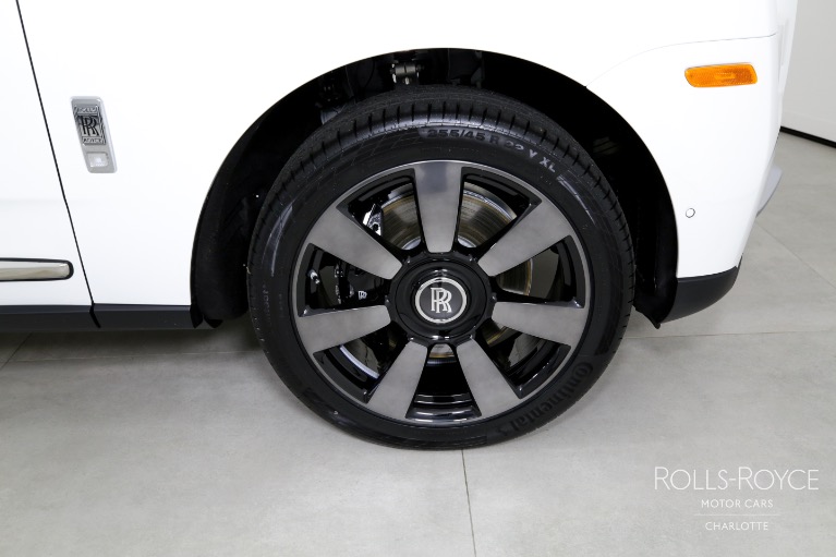 Used-2024-Rolls-Royce-Cullinan