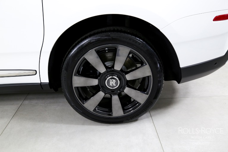 Used-2024-Rolls-Royce-Cullinan