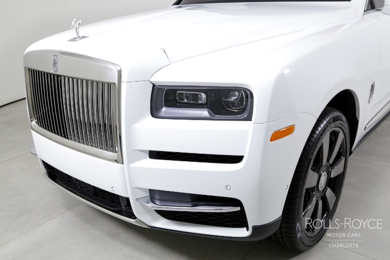 Used-2024-Rolls-Royce-Cullinan