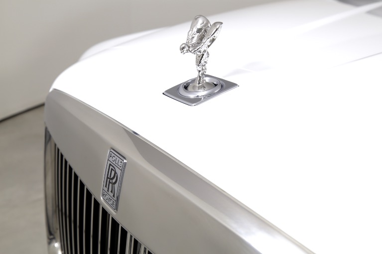 Used-2024-Rolls-Royce-Cullinan