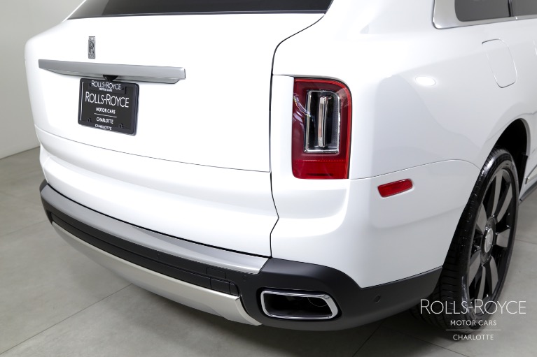 Used-2024-Rolls-Royce-Cullinan