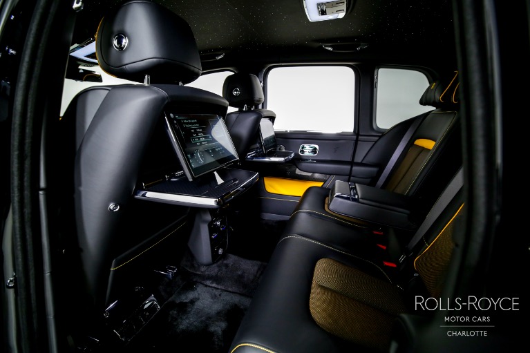 Used-2024-Rolls-Royce-Black-Badge-Cullinan