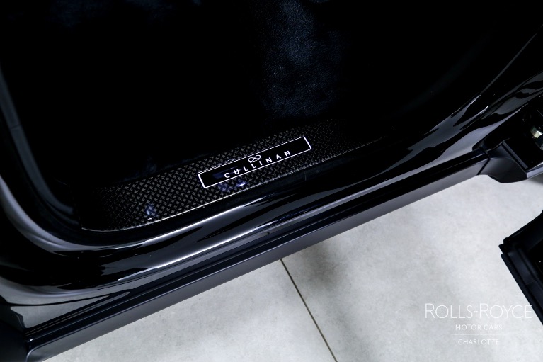 Used-2024-Rolls-Royce-Black-Badge-Cullinan
