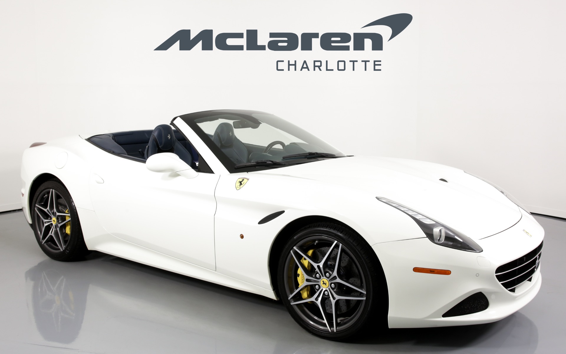 Used 2015 Ferrari California T For Sale 109 996 Mclaren