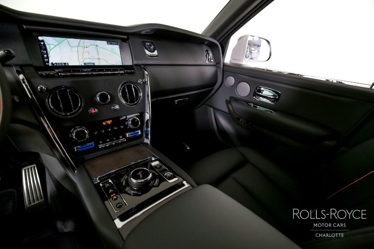 Used-2024-Rolls-Royce-Cullinan