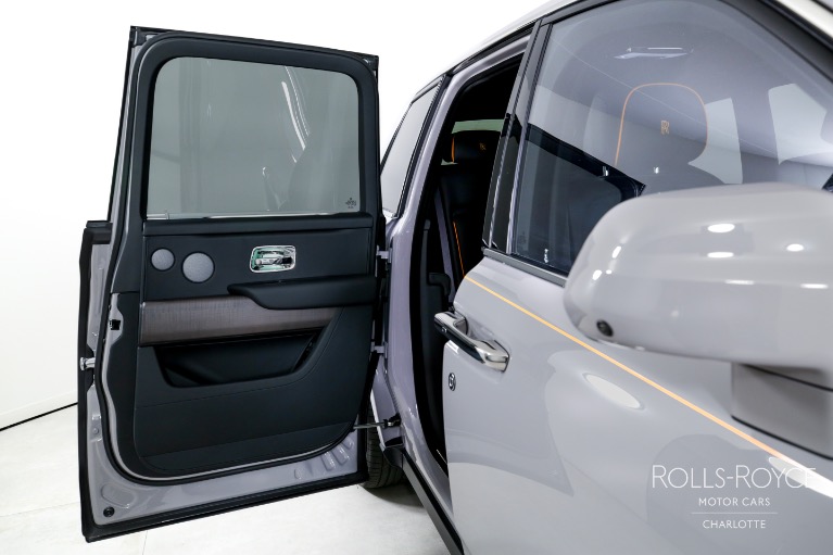 Used-2024-Rolls-Royce-Cullinan