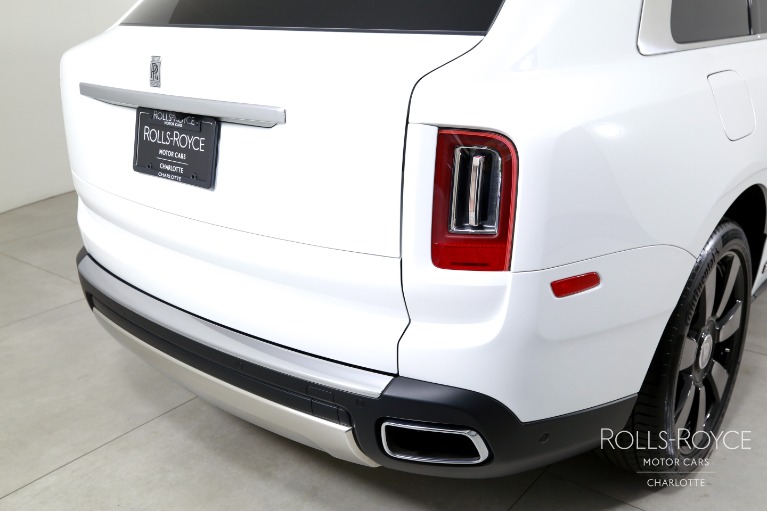 Used-2024-Rolls-Royce-Cullinan