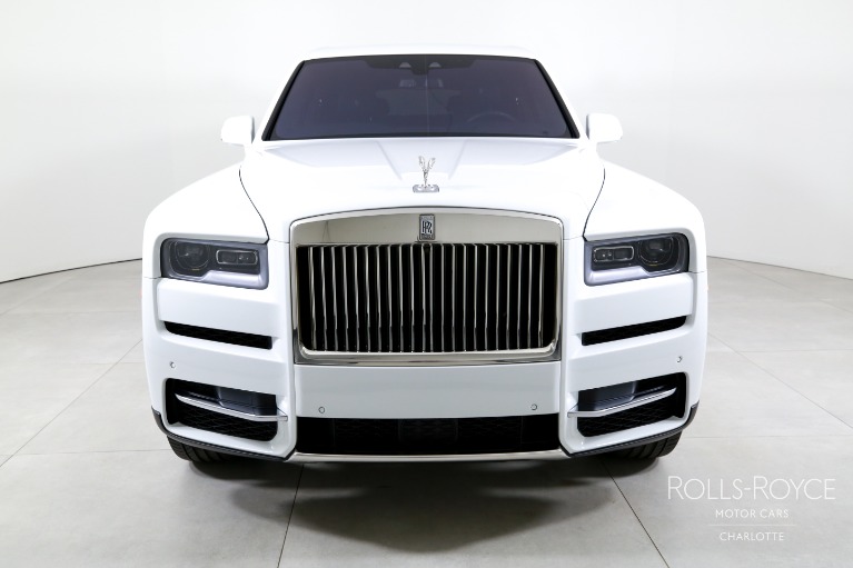 Used-2024-Rolls-Royce-Cullinan