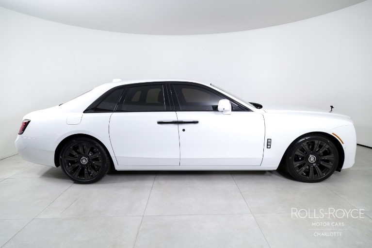 Used-2024-Rolls-Royce-Ghost