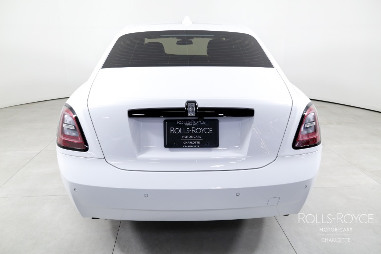 Used-2024-Rolls-Royce-Ghost