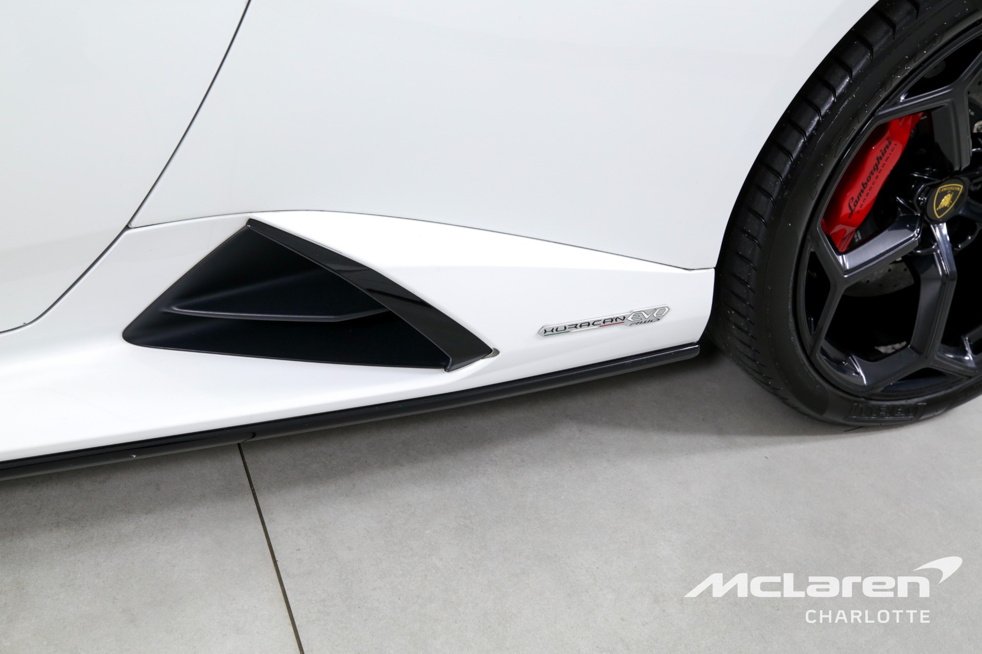 Used 2020 Lamborghini Huracan EVO Spyder | Charlotte, NC