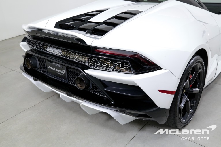 Used-2020-Lamborghini-Huracan-EVO-Spyder