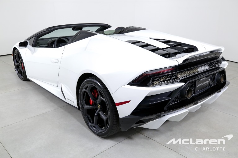 Used-2020-Lamborghini-Huracan-EVO-Spyder