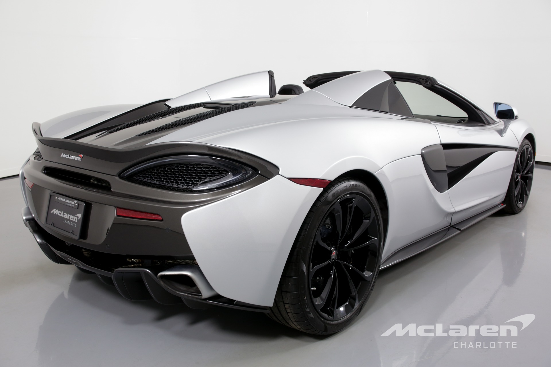 Used 2018 McLaren 570S Spider | Charlotte, NC