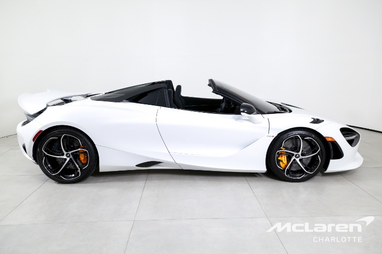 Used-2024-McLaren-750S-Spider