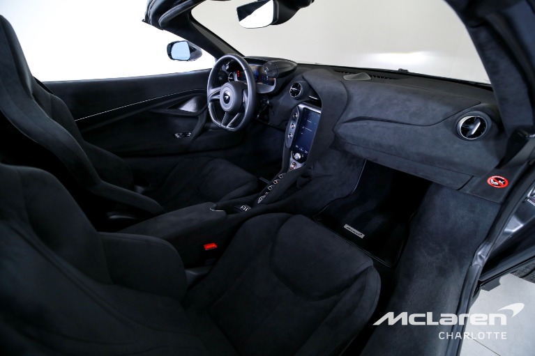 Used-2024-McLaren-750S-Spider