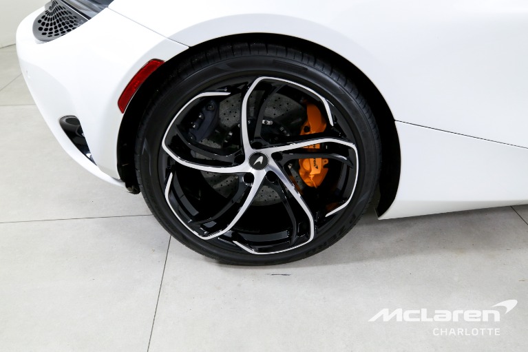 Used-2024-McLaren-750S-Spider