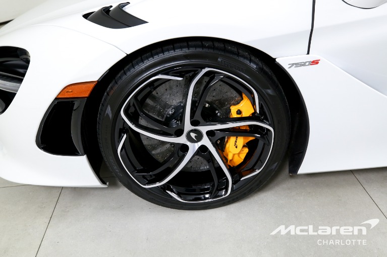 Used-2024-McLaren-750S-Spider