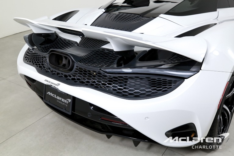 Used-2024-McLaren-750S-Spider