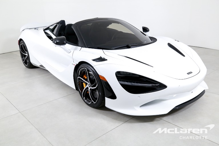 Used-2024-McLaren-750S-Spider