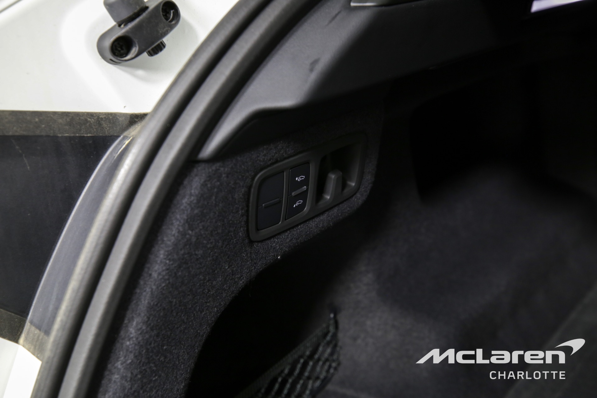 Used 2023 LAMBORGHINI URUS S PEARL CAPSULE | Charlotte, NC