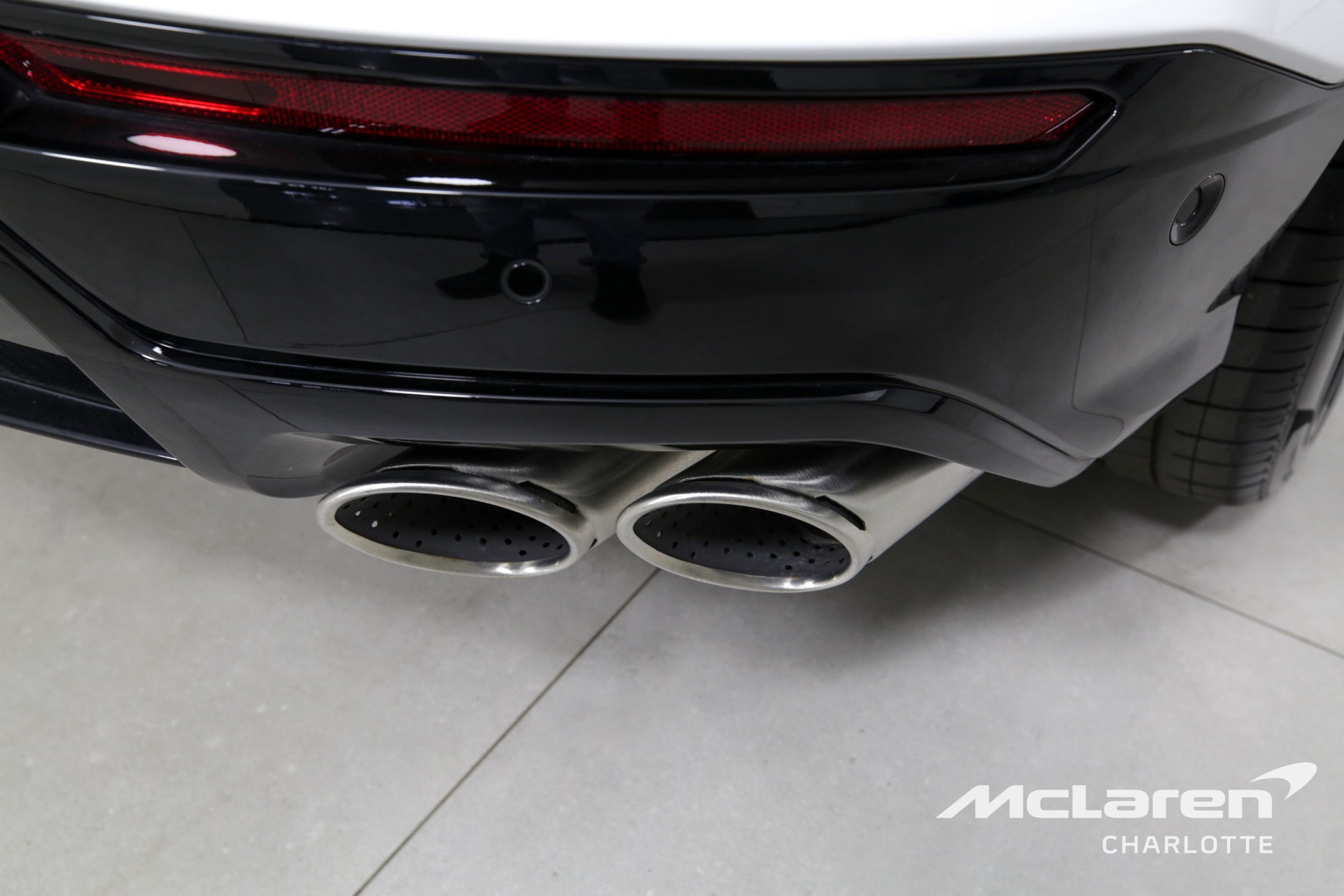 Used 2023 LAMBORGHINI URUS S PEARL CAPSULE | Charlotte, NC