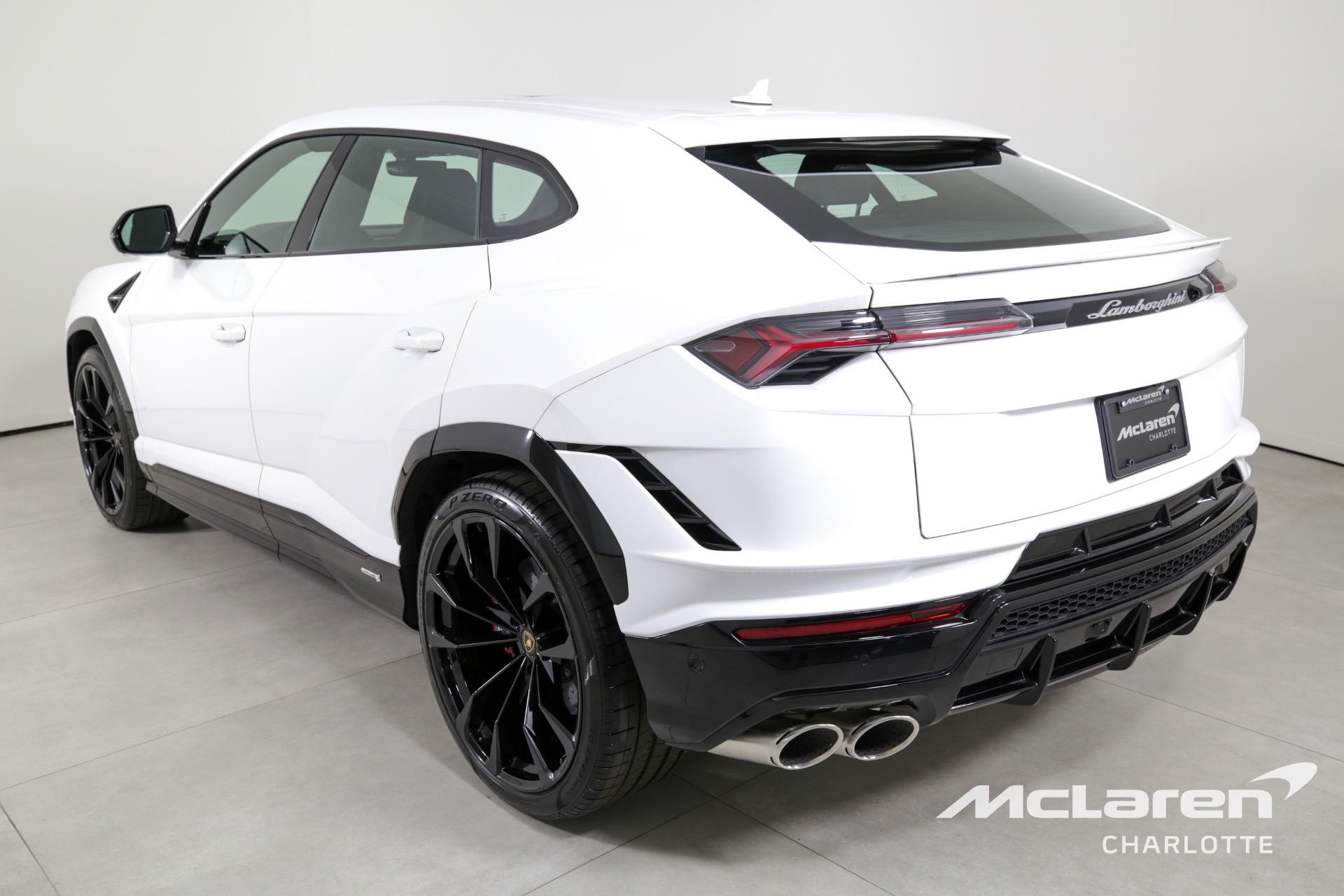 Used 2023 LAMBORGHINI URUS S PEARL CAPSULE | Charlotte, NC