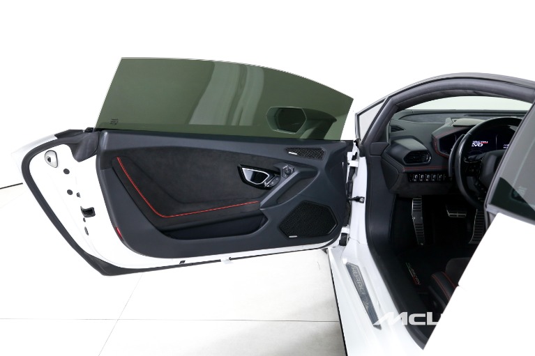 Used-2022-LAMBORGHINI-HURACAN-EVO