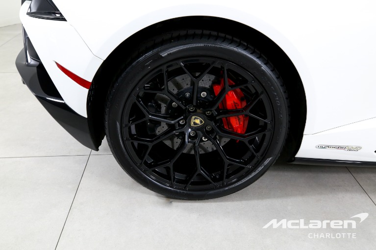 Used-2022-LAMBORGHINI-HURACAN-EVO