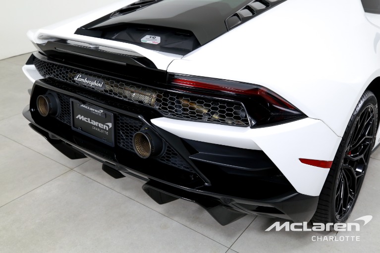 Used-2022-LAMBORGHINI-HURACAN-EVO