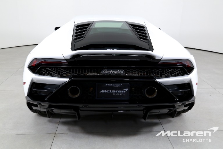 Used-2022-LAMBORGHINI-HURACAN-EVO