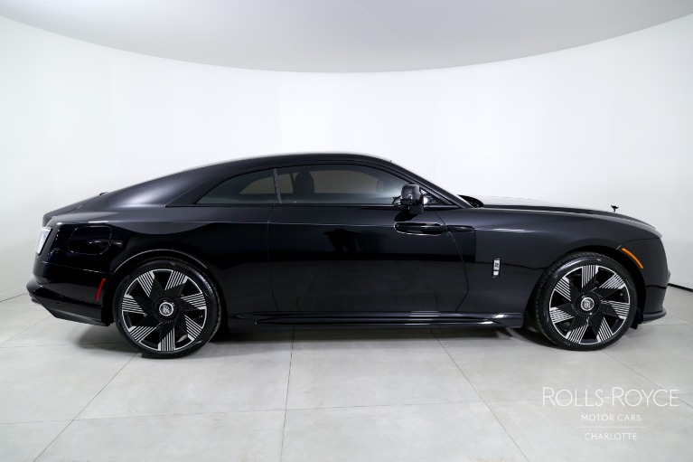New-2024-Rolls-Royce-Spectre