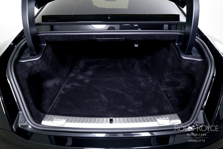 New-2024-Rolls-Royce-Spectre