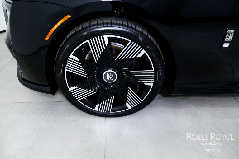 New-2024-Rolls-Royce-Spectre