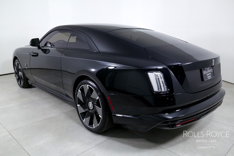 New-2024-Rolls-Royce-Spectre