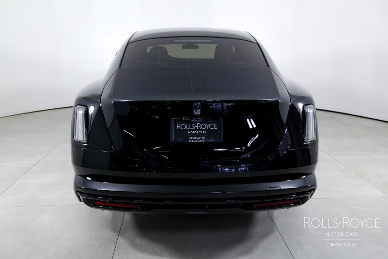 New-2024-Rolls-Royce-Spectre