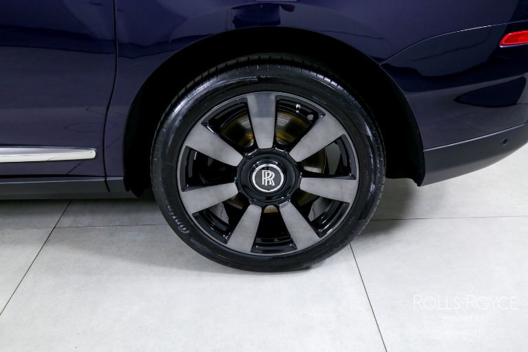 Used-2023-Rolls-Royce-Cullinan