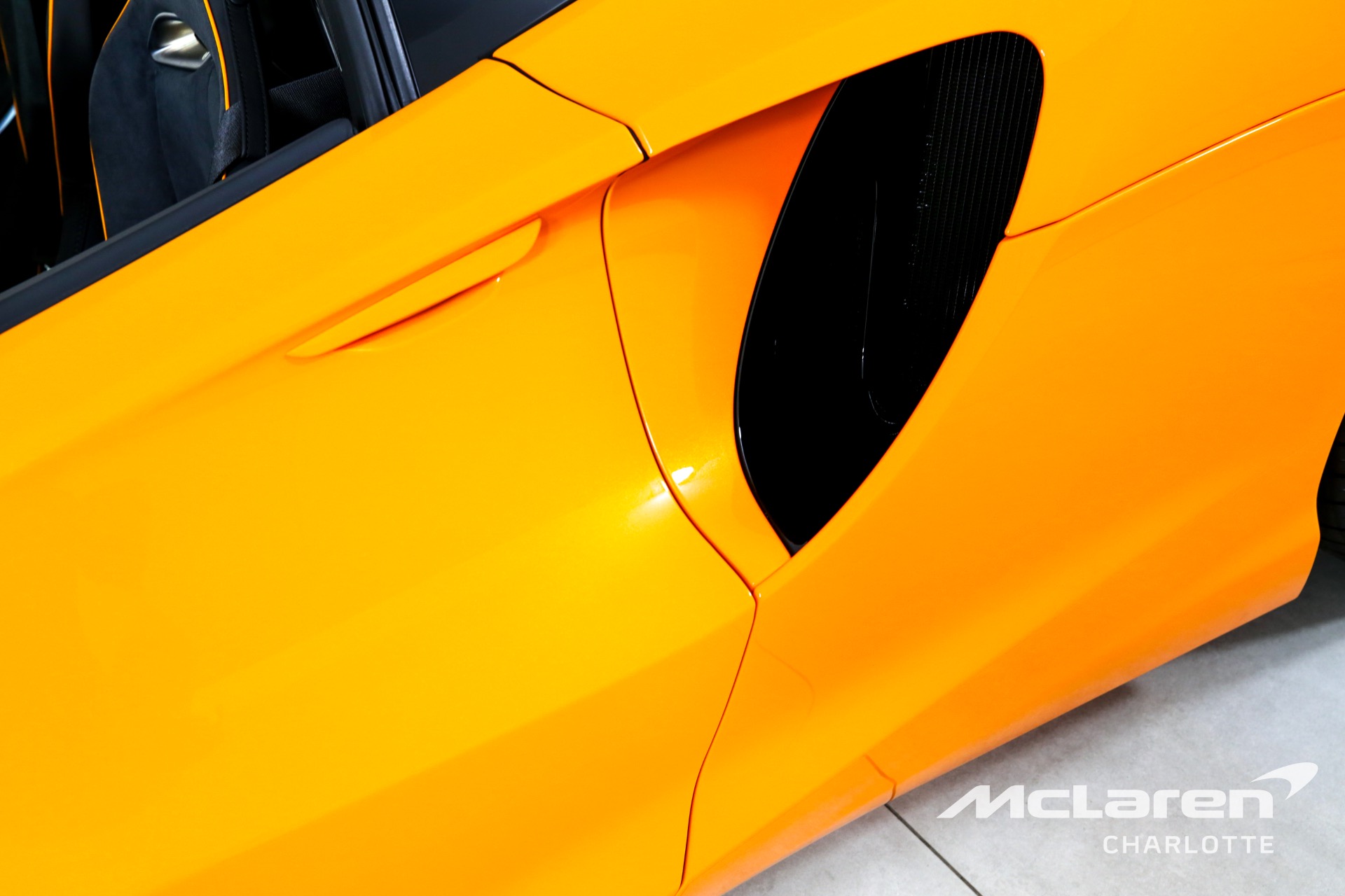 Used 2025 MCLAREN ARTURA SPIDER PERFORMANCE | Charlotte, NC