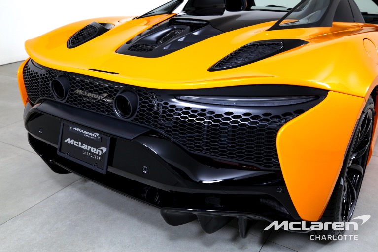 Used-2025-MCLAREN-ARTURA-SPIDER-PERFORMANCE