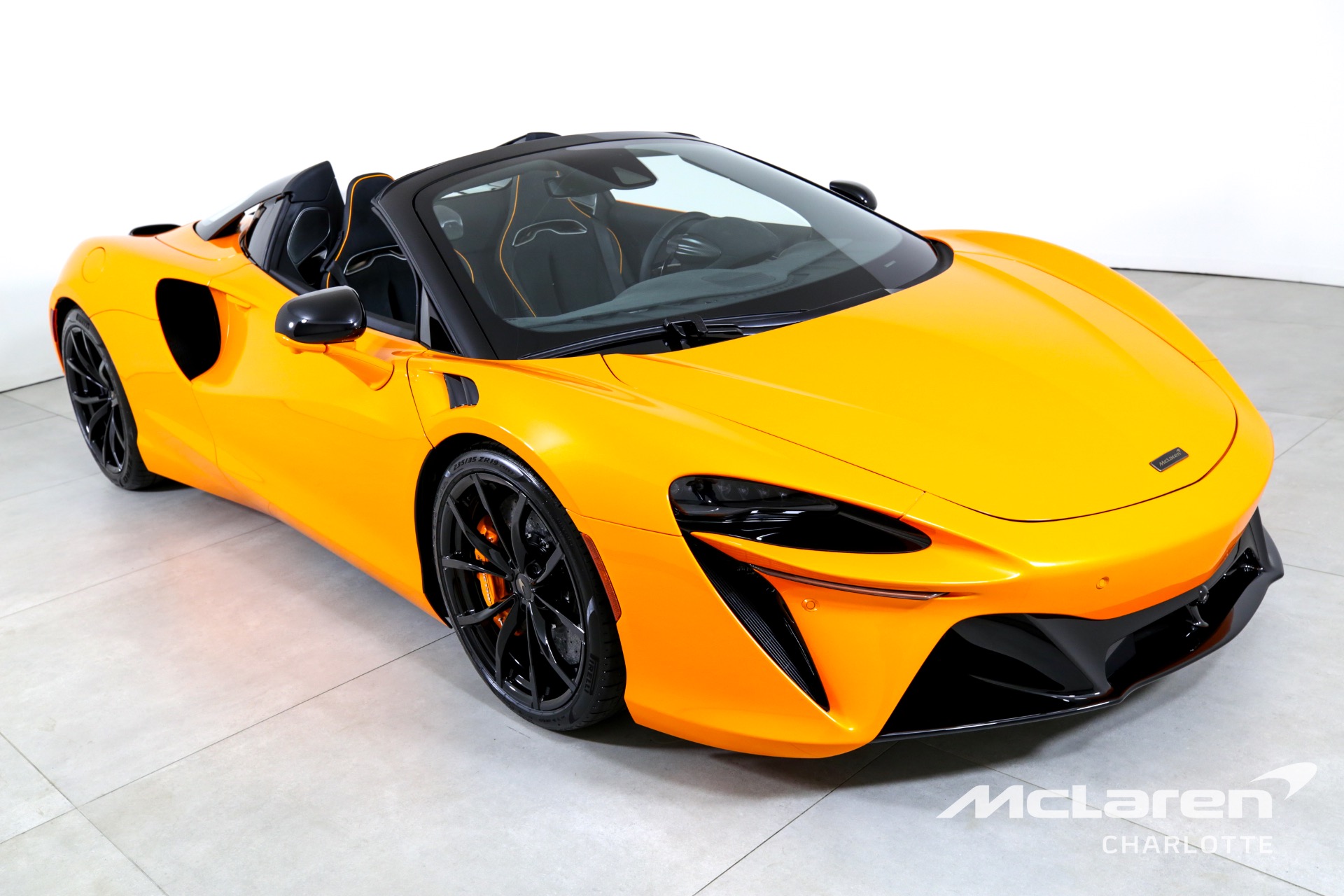 Used 2025 MCLAREN ARTURA SPIDER PERFORMANCE | Charlotte, NC