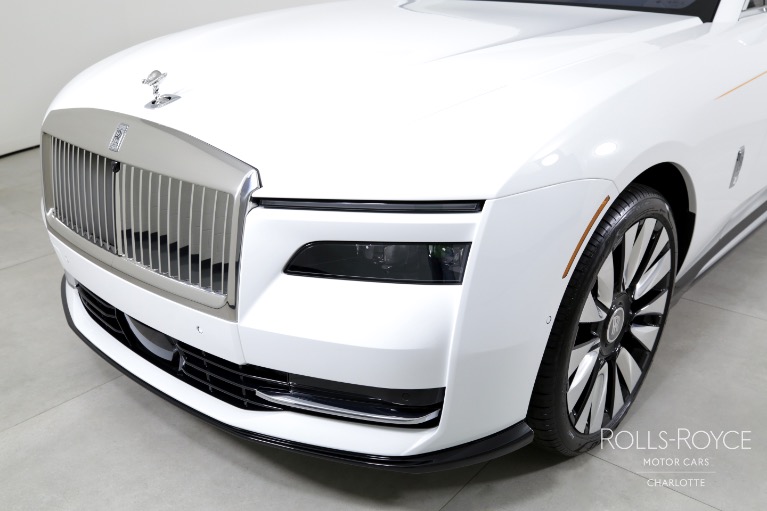 Used-2024-Rolls-Royce-Spectre
